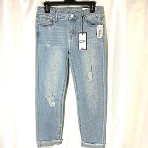 NWT Slim Straight Cropped Ankle Jeans